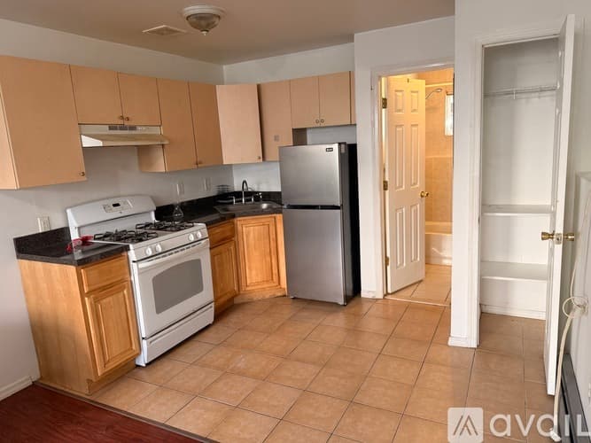 Staten Island Apartment: 339 Hamden Avenue