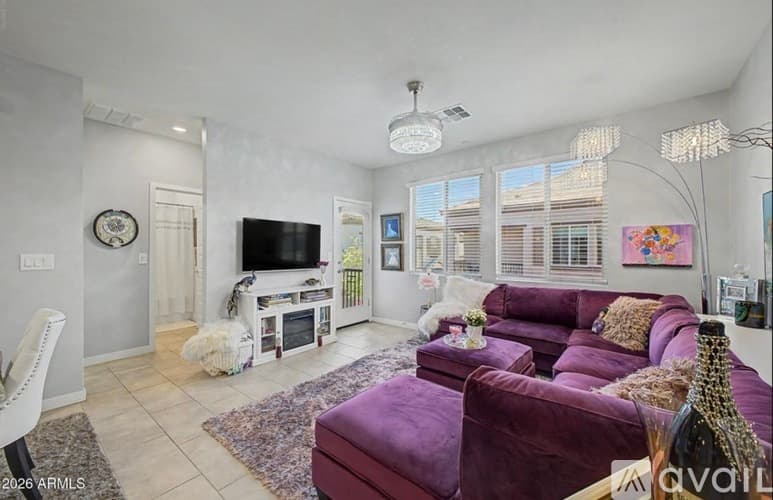 Gilbert Condo: 2721 South Decatur Drive