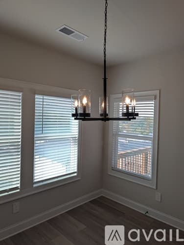 Cumming House: 5050 Paravicini Place
