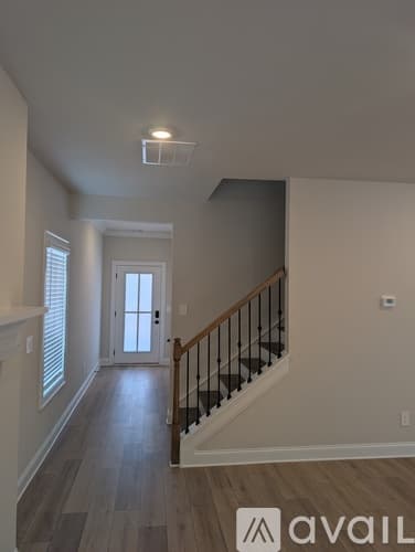 Cumming House: 5050 Paravicini Place