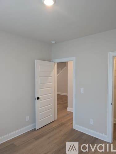Cumming House: 5050 Paravicini Place