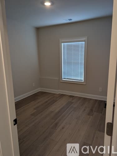 Cumming House: 5050 Paravicini Place