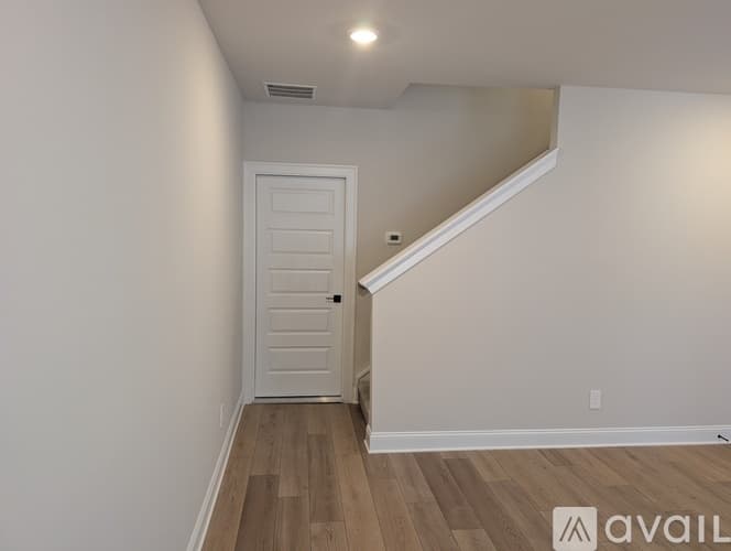Cumming House: 5050 Paravicini Place