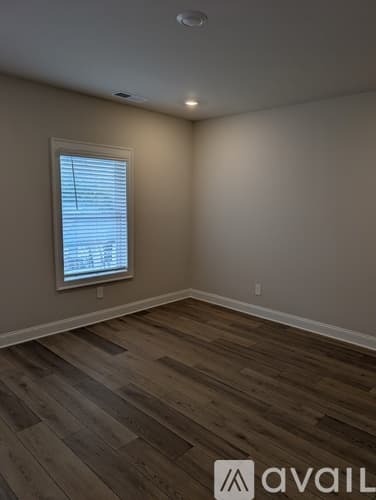 Cumming House: 5050 Paravicini Place