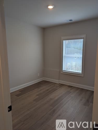 Cumming House: 5050 Paravicini Place