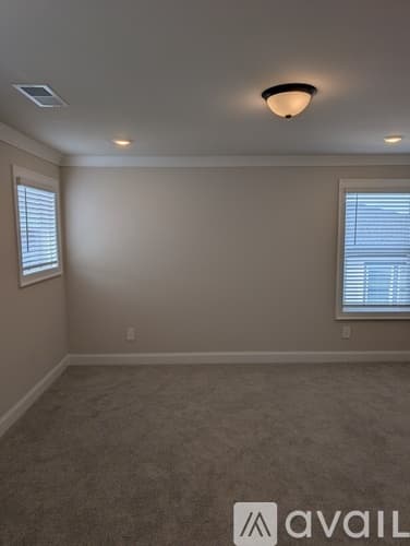 Cumming House: 5050 Paravicini Place