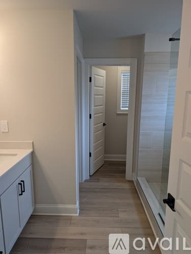 Cumming House: 5050 Paravicini Place