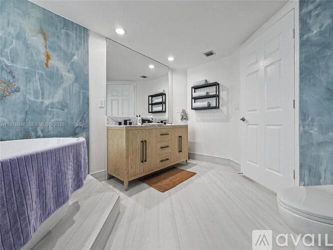 Hallandale Beach Condo: 1755 E Hallandale Beach Blvd
