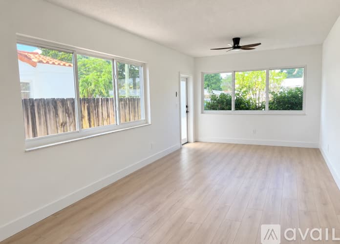 Miami House: 2380 NW 5th St