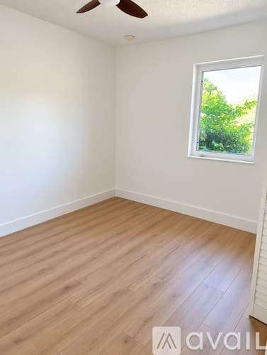 Miami House: 2380 NW 5th St