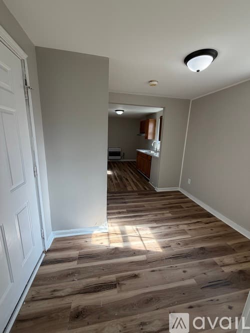 Penns Grove House: 51 E Griffith St