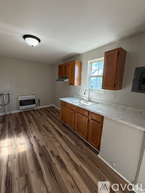 Penns Grove House: 51 E Griffith St