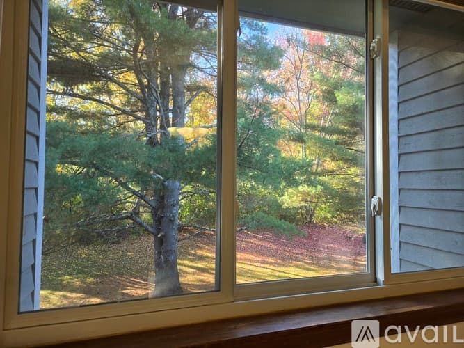 Simsbury Condo: 107 Hilltop Drive