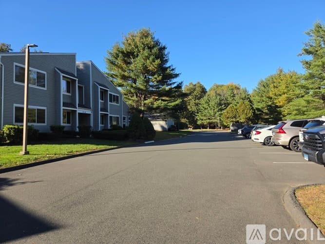 Simsbury Condo: 107 Hilltop Drive