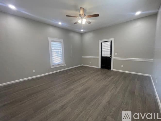 Marietta House: 107 Lake St