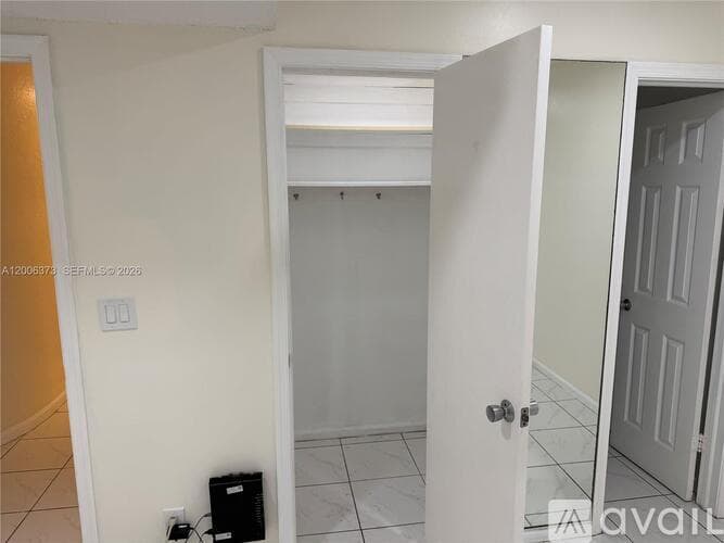 Fort Lauderdale Condo: 2200 NE 66th St