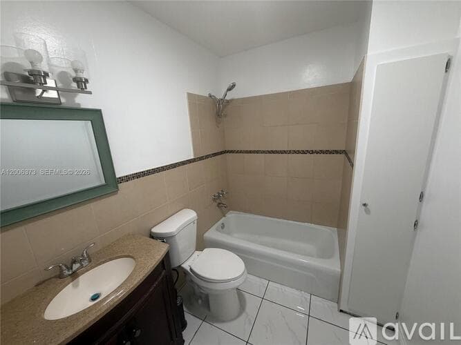 Fort Lauderdale Condo: 2200 NE 66th St
