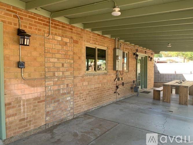 Phoenix House: 5603 N 12 Th Ave