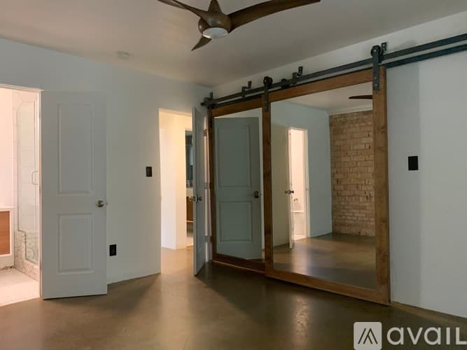 Phoenix House: 5603 N 12 Th Ave