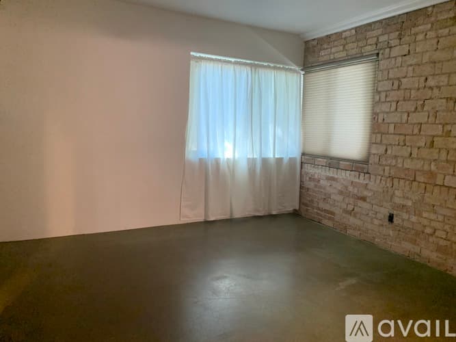 Phoenix House: 5603 N 12 Th Ave