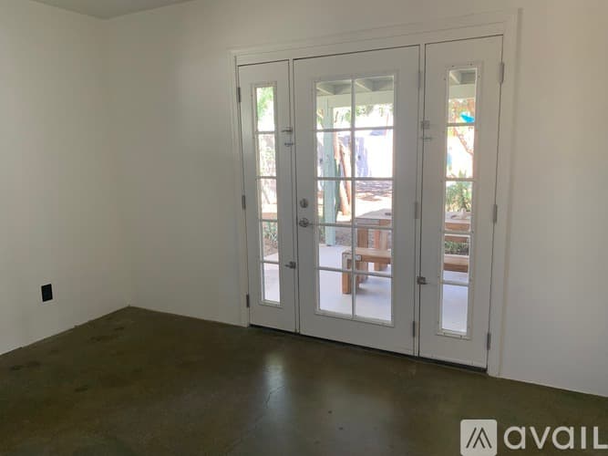 Phoenix House: 5603 N 12 Th Ave