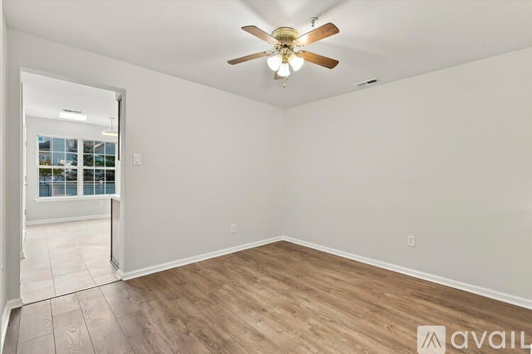 Jamison Townhome: 1621 Rockcress Dr