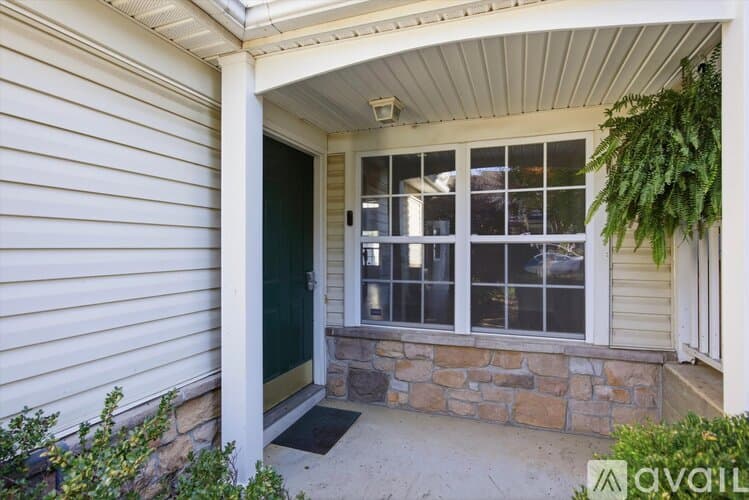 Jamison Townhome: 1621 Rockcress Dr