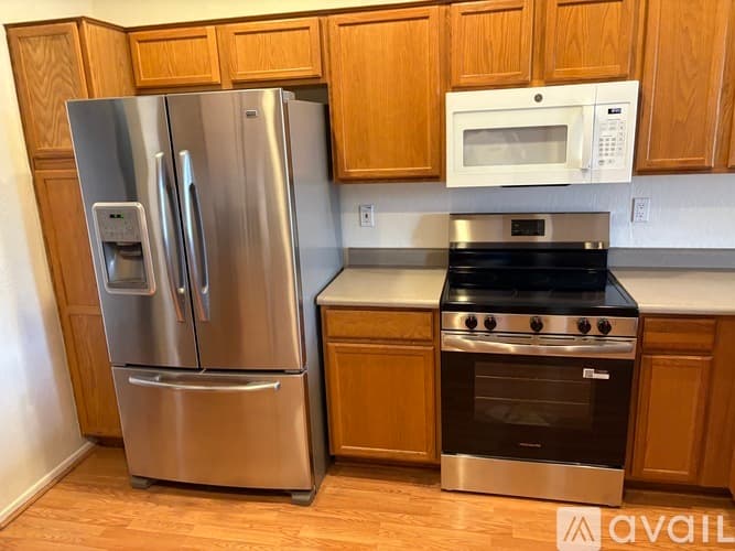 Phoenix Townhome: 1024 East Frye Road