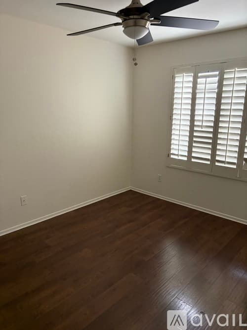 Phoenix Townhome: 1024 East Frye Road