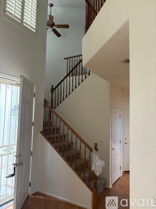 Phoenix Townhome: 1024 East Frye Road