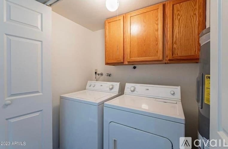Tempe Townhome: 6526 S Mc Allister Ave