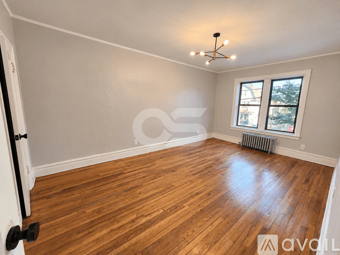 Bloomfield Apartment: 204 Berkeley Ave