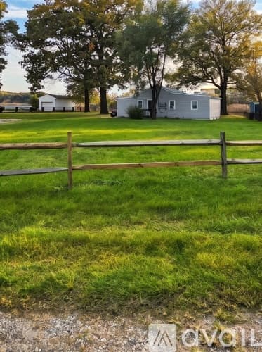 Dundalk House: 8644 Sandy Plains Road