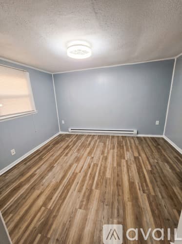 Dundalk House: 8644 Sandy Plains Road