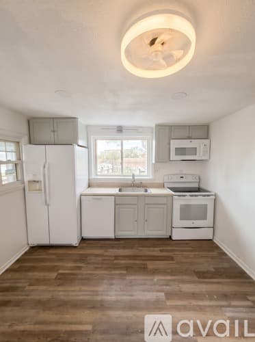 Dundalk House: 8644 Sandy Plains Road