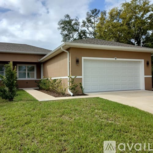 Palm Coast Apartment: 5 Columbia Ln