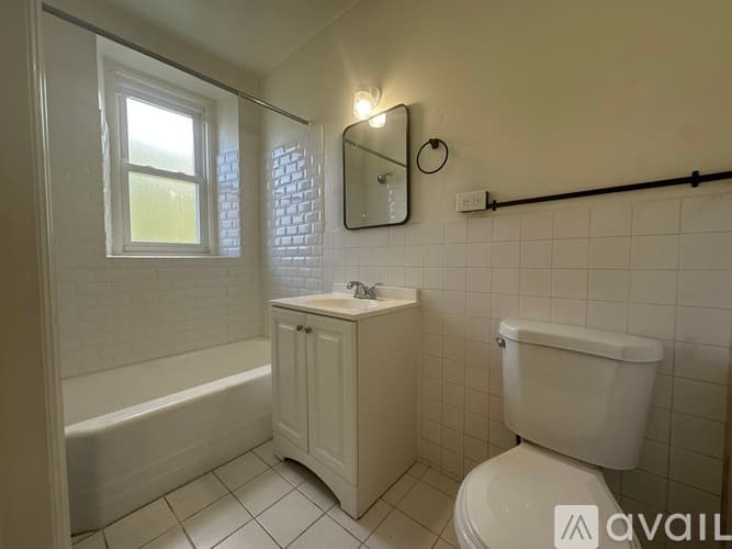 Belvidere Apartment: 46 Titman Road