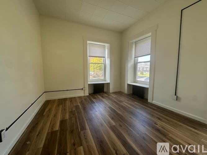 Belvidere Apartment: 46 Titman Road