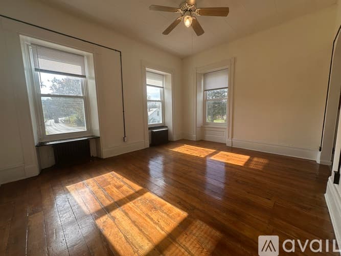 Belvidere Apartment: 46 Titman Road