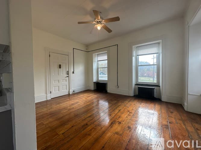 Belvidere Apartment: 46 Titman Road