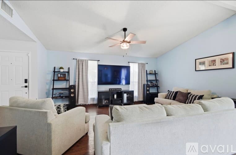 Converse House: 7218 Echo Ridge Dr