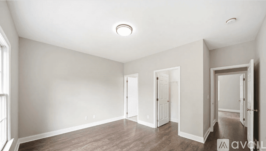 Columbia House: 416 Pickens St