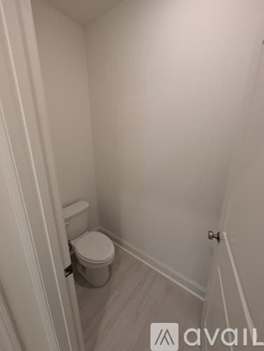 Cumming Townhome: 655 Silva Str