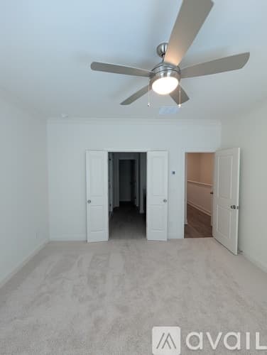 Cumming Townhome: 655 Silva Str