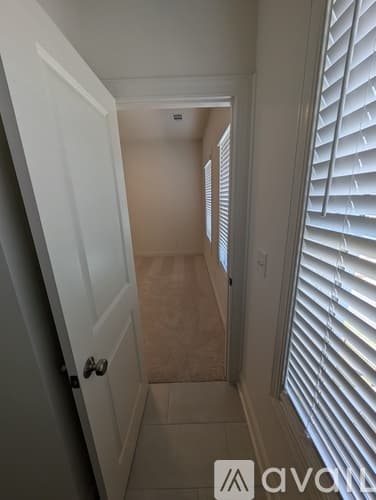 Cumming Townhome: 655 Silva Str