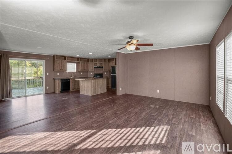 Ranger House: 841 Knight Rd