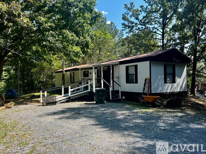 Ranger House: 841 Knight Rd