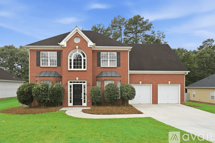 Hoschton House: 4311 Mulberry Ridge Ln