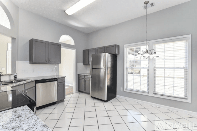 Suwanee House: 2861 White Blossom Ln