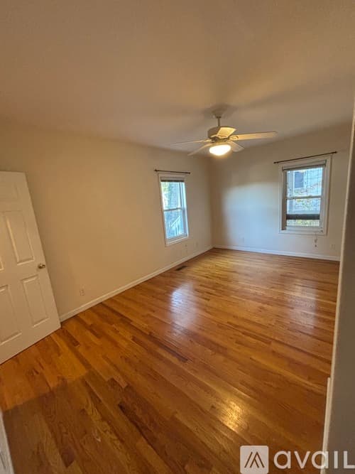 Harriman Apartment: 401 Carter Ave